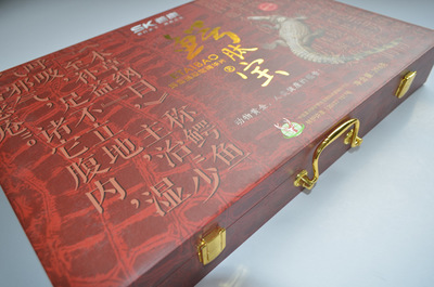 廣州萬形紙品包裝 木質特色禮盒訂做，含金屬扣設計與市場暢賣