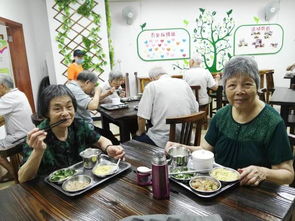 海珠沙園街長者飯堂獲評A級食品安全等級，為社區長者餐飲服務保駕護航